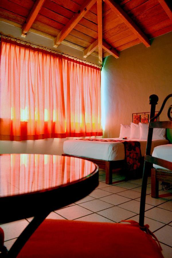 Hotel Aldama Colima Zewnętrze zdjęcie
